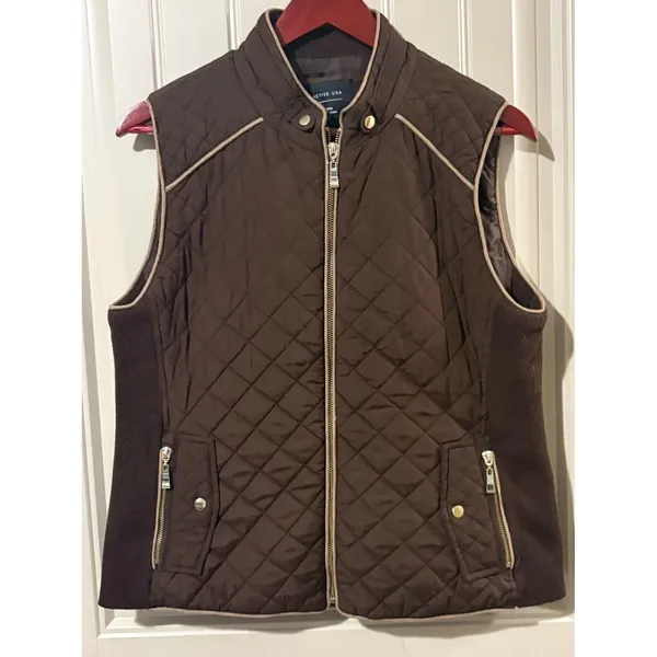 Active USA Brown Quilted Vest - Image 3