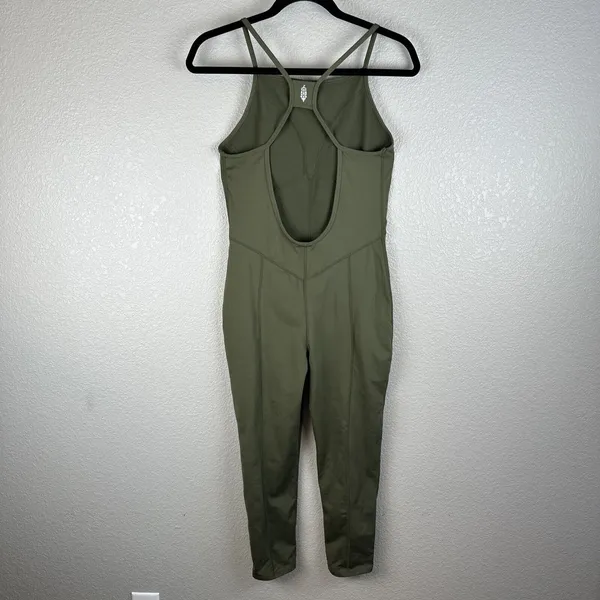 Free‎ People Movement Side To Side Performance Jumpsuit Size Medium Olive Green - Image 4
