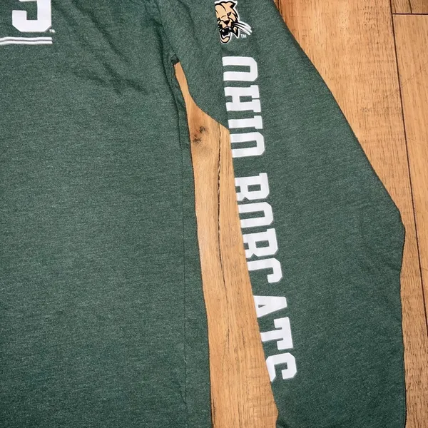 Green Ohio bobcats long sleeve tee Size L - Image 2