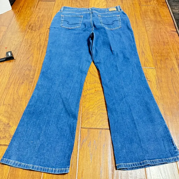 Signature by Levi Strauss & Co Womens Bootcut Jeans Sz 16 Short Medium Wash Blue - Image 10