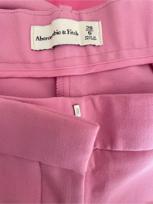 Abercrombie & Fitch Pink Sloane Tailored Premium Crepe Wide Leg Pants 6/28 - Image 4
