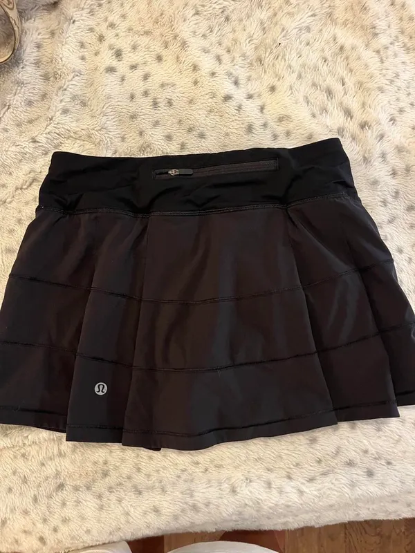 Lululemon Black Pace Rival Skirt Mid-Rise Regular 4 - Image 4