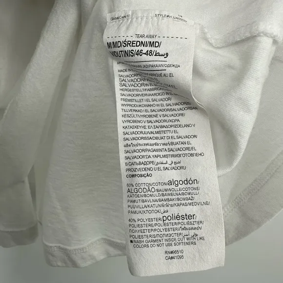 Under Armour size medium loose fit white tank top wrk out balloon letter print‎ - Image 2