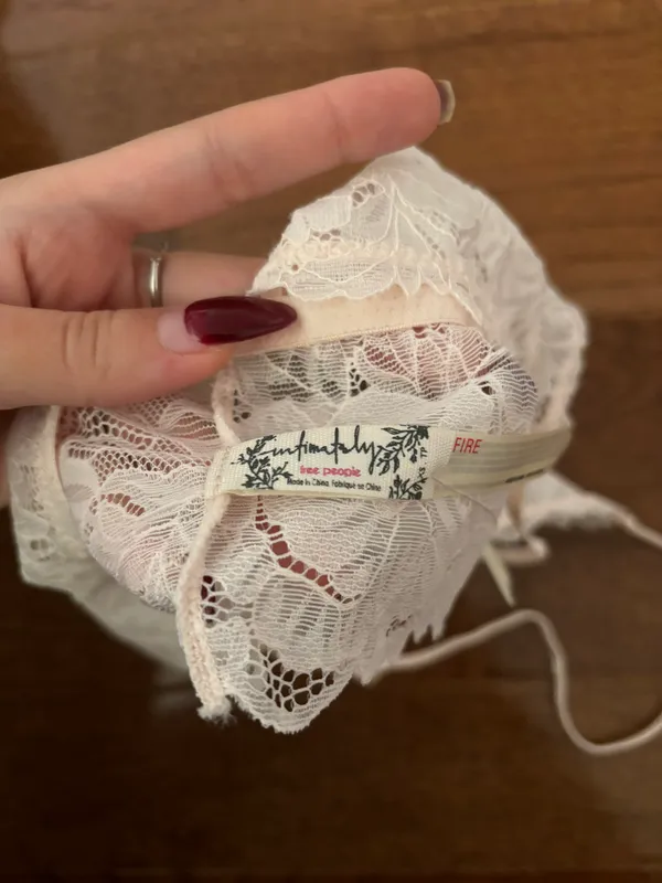 Free People NWT Women's Everyday Lace Longline Bralette - heavenly pink - Image 3