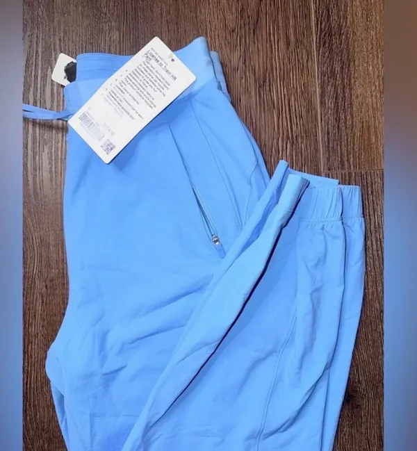 Lululemon License to Train High-Rise Pants - Image 3