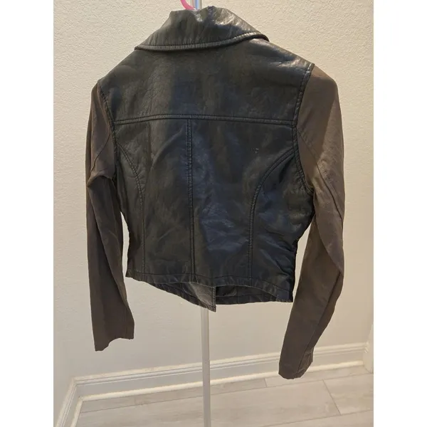 Loft Material Girl Moto Jacket Womens Small Brown Faux Leather Brown Sleeve Biker Zip - Image 4