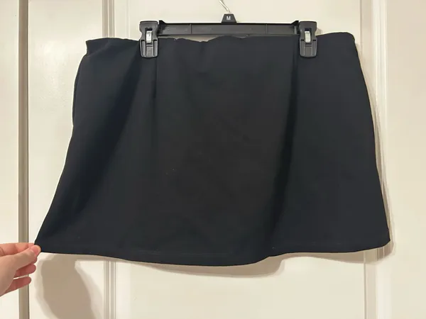 American Eagle Mini Skirt - Image 2