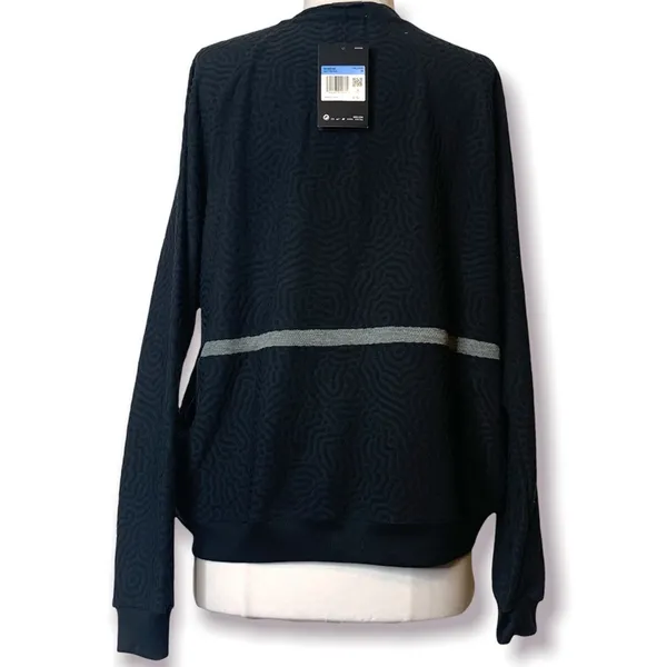 NWT Nike dry loose fit‎ texturized dri-fit long sleeve top sz M - Image 4