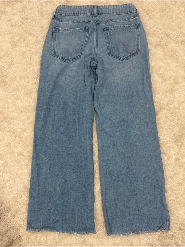 Hollister Light Blue Wide-Leg‎ Jeans Woman’s size 000 R - Image 3