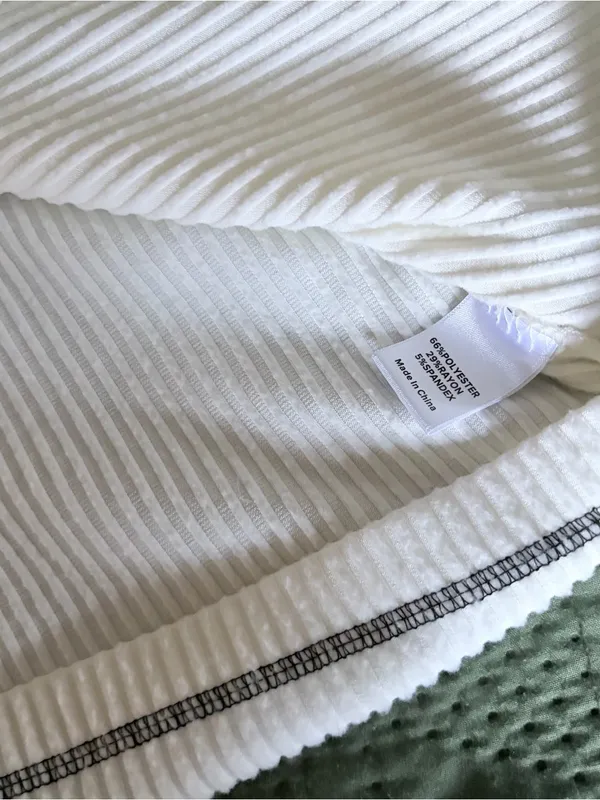 EVEREVE White Ribbed Mock Neck Contrast Stitch Sweater Size S - Image 6