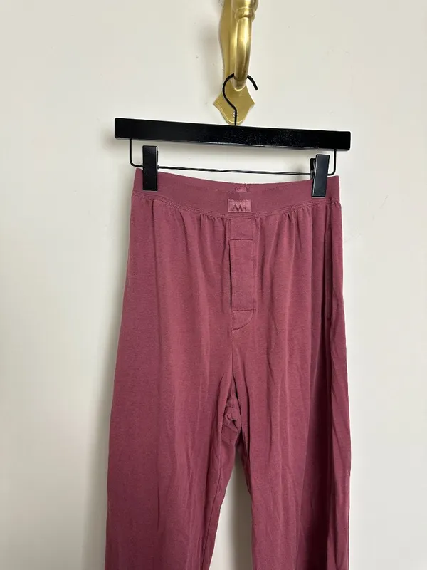 SKIMS Boyfriend Loose Pant in Oxblood Size X-Small - Image 3
