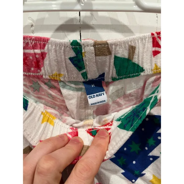 Old Navy Christmas Holiday Tree Pajama Sleep Pants size medium - Image 3