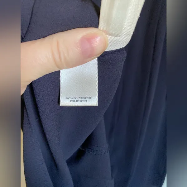 *Ann Taylor Navy V-Neck Pleated Detail Medium Short Flutter Sleeve Blouse #S - Image 3