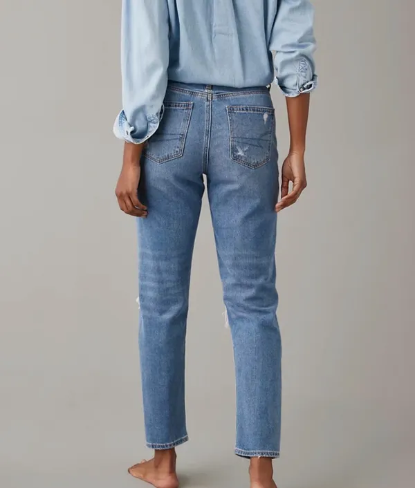 American Eagle Mom Jeans - Image 2