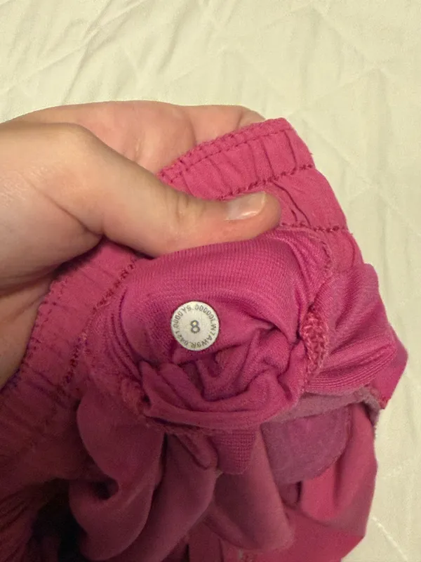 Lululemon Shorts Hotty Hot - Image 3