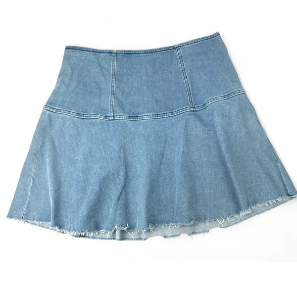 FREE PEOPLE| 12 | Women's Highlands Denim Skirt Short Mini Denim Blue Jean - Image 2