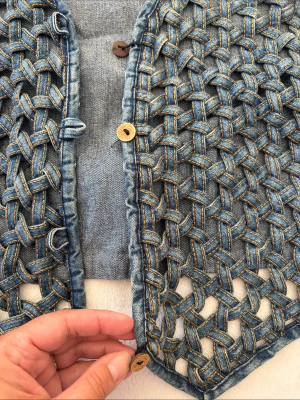 vintage A.J. Denim Button-Up Top denim vest crochet braided western boho 80s - Image 4