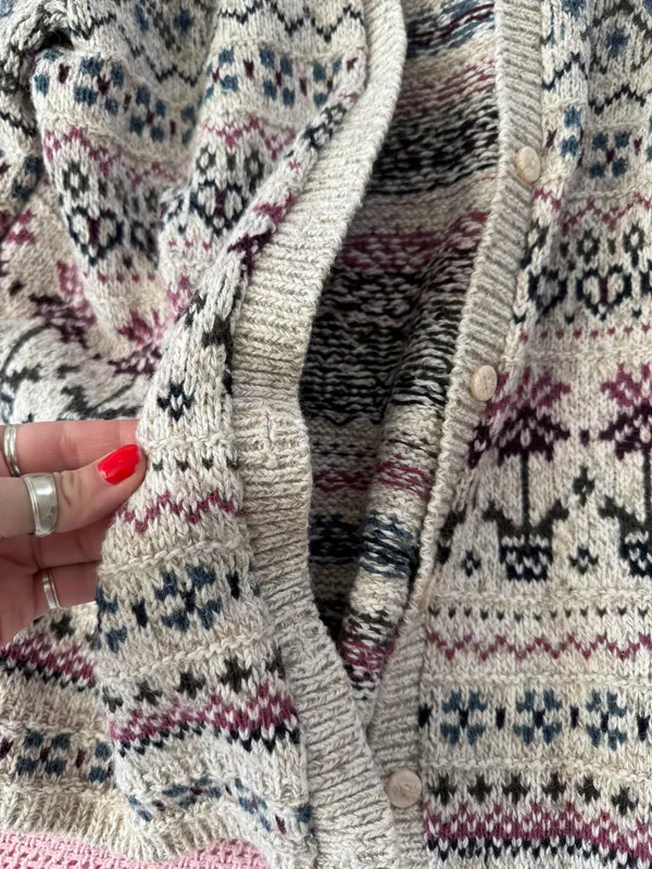 Vintage Sweater - Image 3