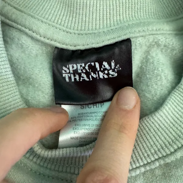 Special Thanks Butterfly Graphic Sweatshirt - Image 7