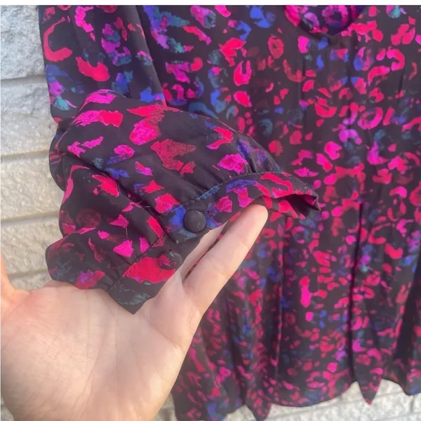 Torrid Peplum Georgette Tie Front Leopard Print Blouse Plus Size 2X Black Pink - Image 9