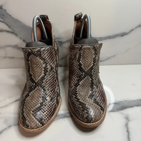 Jeffrey Campbell Wmns Snake Embossed Leather Rosalee Boots Sz 7 Western Pull-On - Image 2