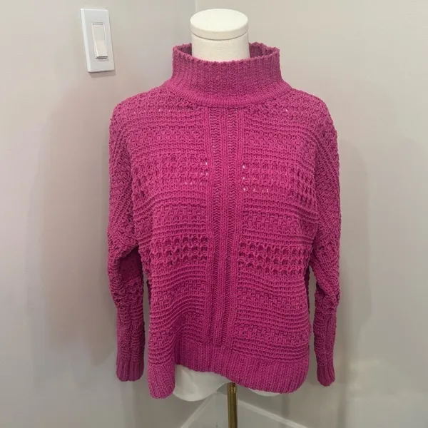 Hot Pink Abercrombie and Fitch Chenille Mock Neck Sweater‎ Medium - Image 2
