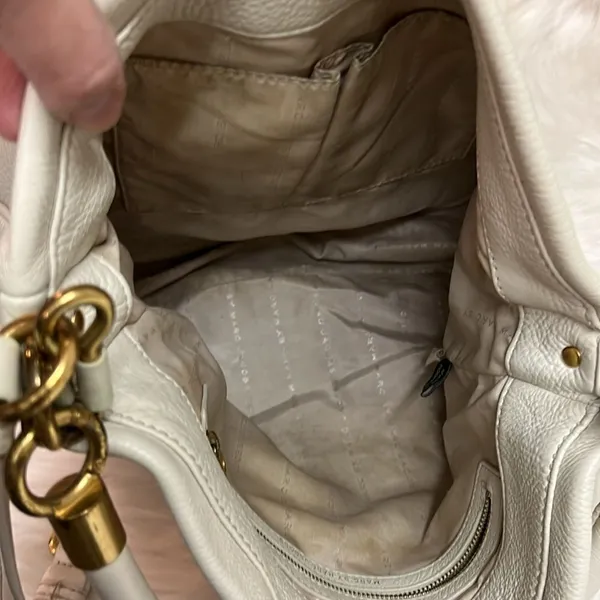 Marc Jacobs Too Hot to Handle Cream Leather‎ Bag B95 - Image 12
