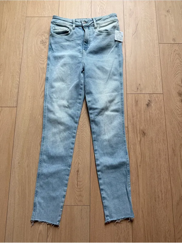 NWT Free People Women’s Frayed-Hem Mid-Rise Jegging Skinny Jeans Havanna Blue - Image 5