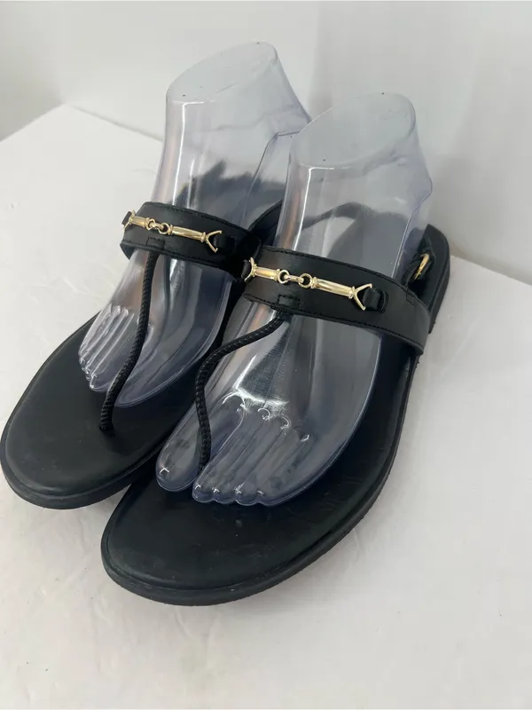 ARKET Black Leather Thong Sandals Women’s EU 38 with gold made in Portugal - Image 5