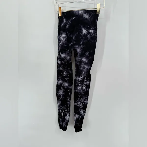 FP Movement by FREE People, Good Karma Performance Capri Legging size‎ xs / s - Image 4