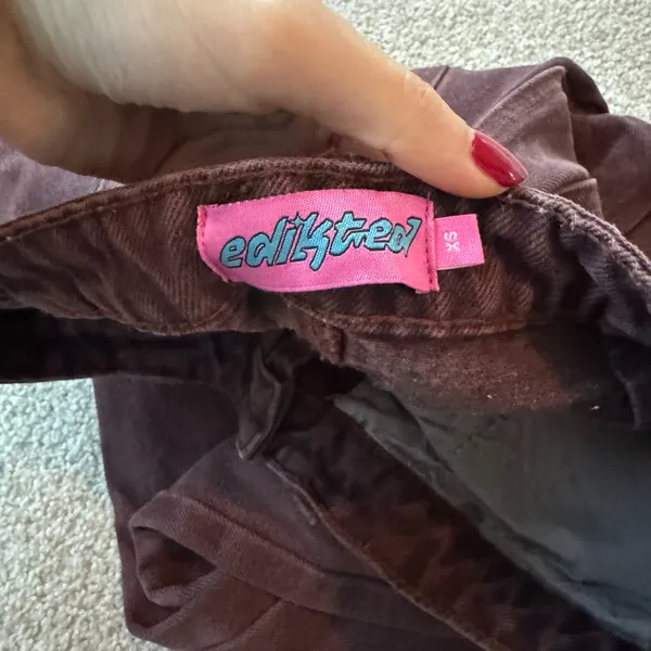 Maroon Edikted jeans - Image 2