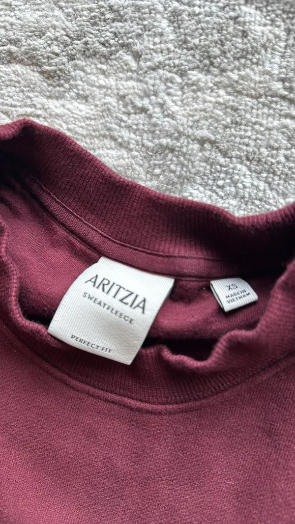 Aritzia Set Sweat - Image 2