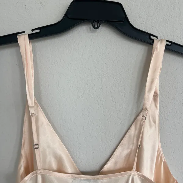 Jones New York Slip Dress Size Medium NWT - Image 7