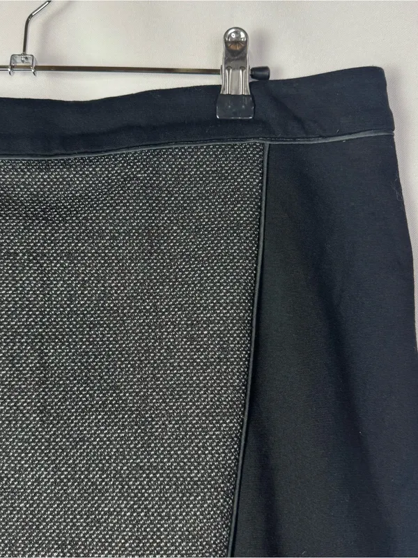 Express Black &‎ Gray Panel Back Zip Pencil Skirt 6 - Image 3