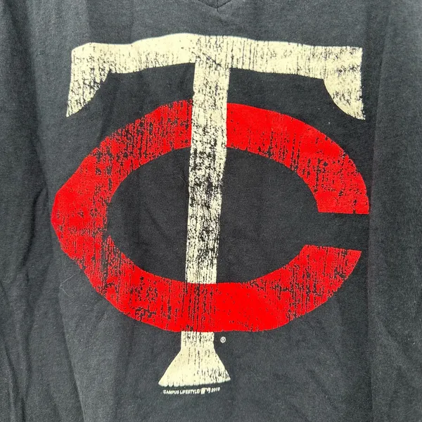 Campus Lifestyle Size Medium Shirt Navy Blue Minnesota Twins MLB‎ V Neck - Image 3