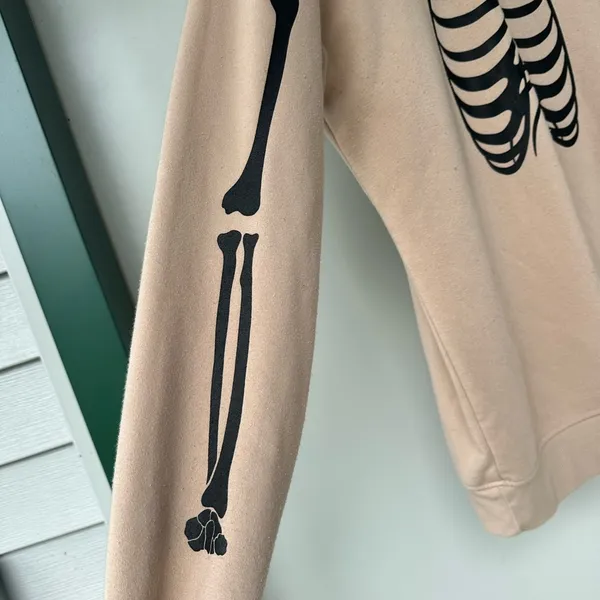 Halloween Sweatshirt. Tan Size M - Image 2