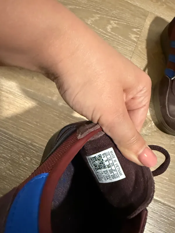 Adidas shoes  - Image 6