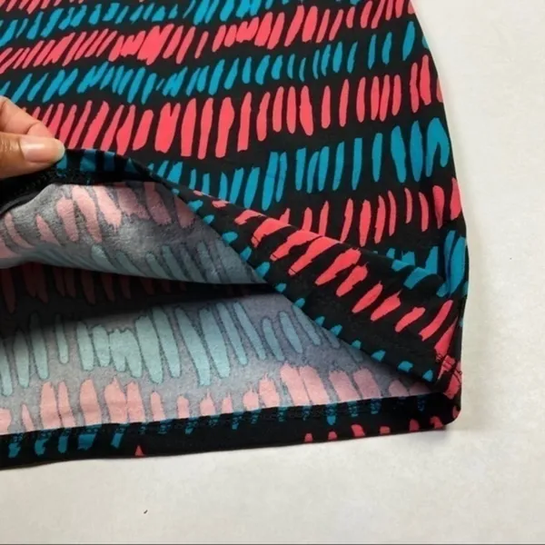 LuLaRoe Julia Abstract Print Body Con Dress‎ - Image 3