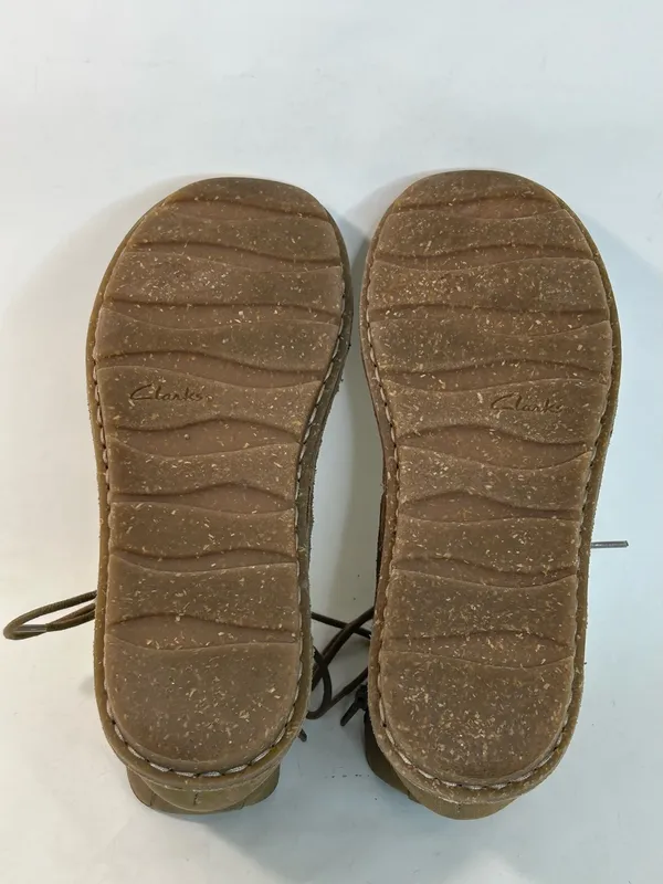 Clarks Tamitha Key Olive Suede Ankle Boots Side Zip Lace up size 7.5 NWOT - Image 7