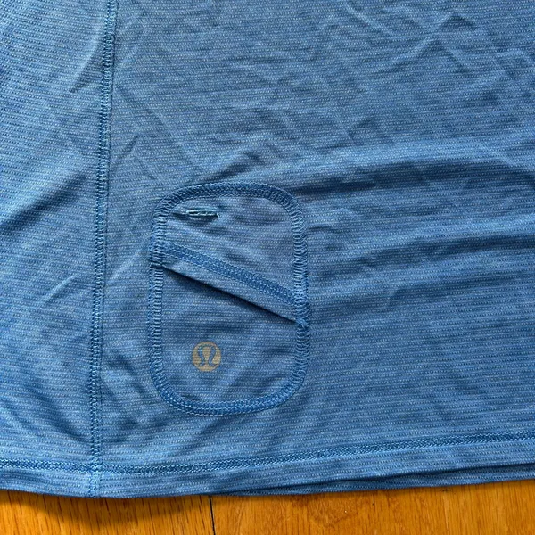 Lululemon Run Silver Bullet Tank Top Size 6 Blue Porcelaine Reflective Racerback - Image 8