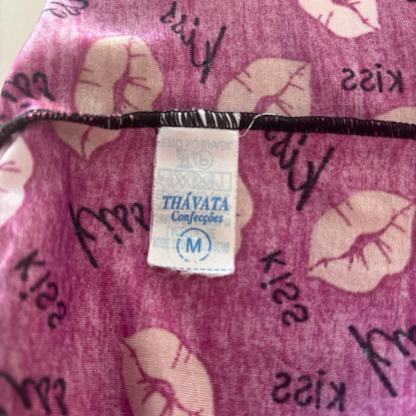 Thavata Women's Pink and black Lip Print Sleepwear Set size M - Image 8