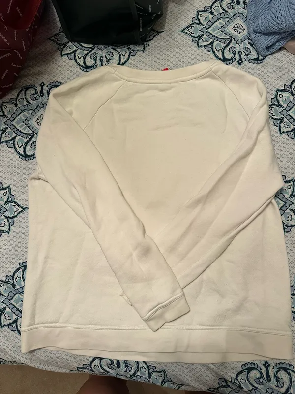Nike Women’s Crewneck Sweatshirt - Image 5