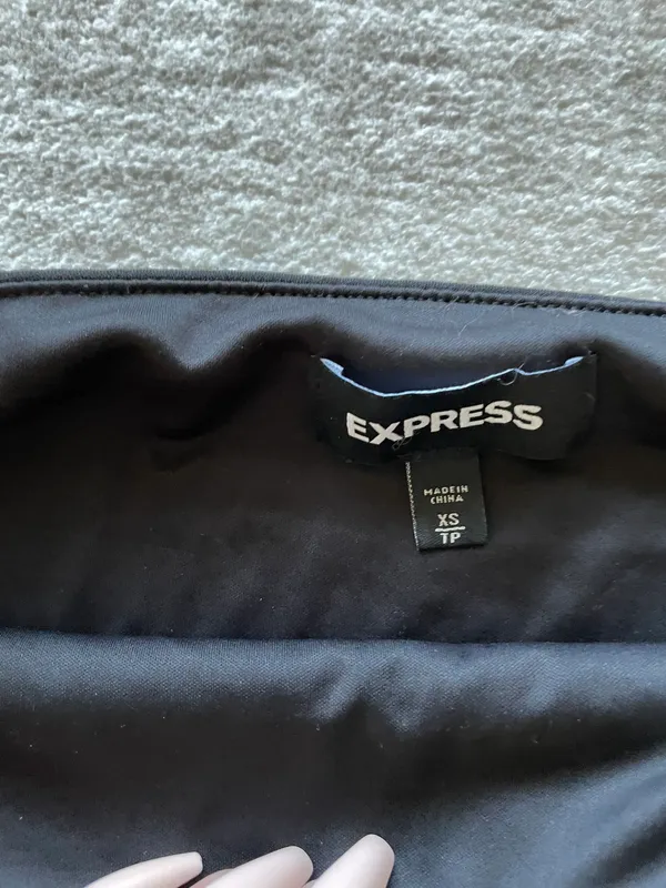Express Sequin Skirt - Image 3