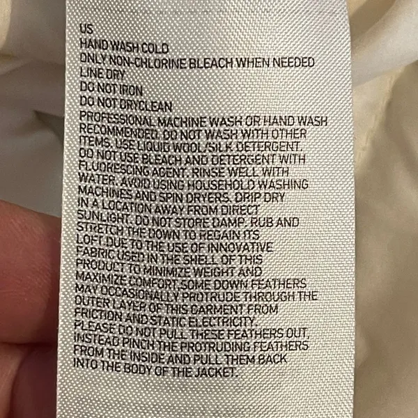 Uniqlo Down Filled‎ Hoody Coat - Image 9