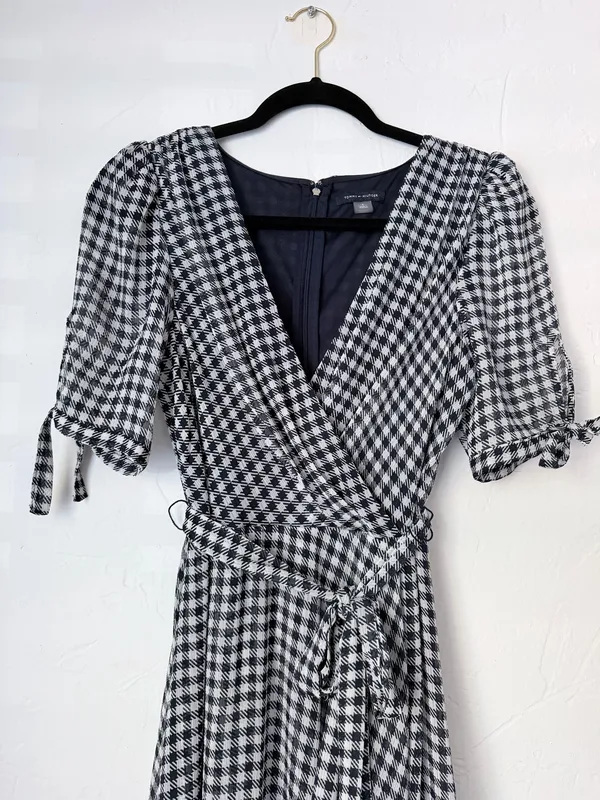 Tommy Hilfiger Dress Women’s 6 - Image 3
