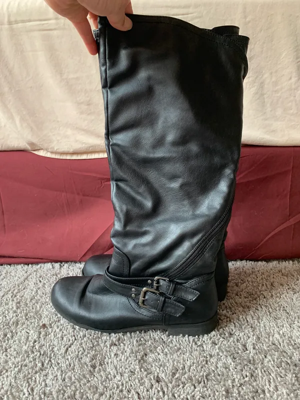 XOXO Boots - Image 2