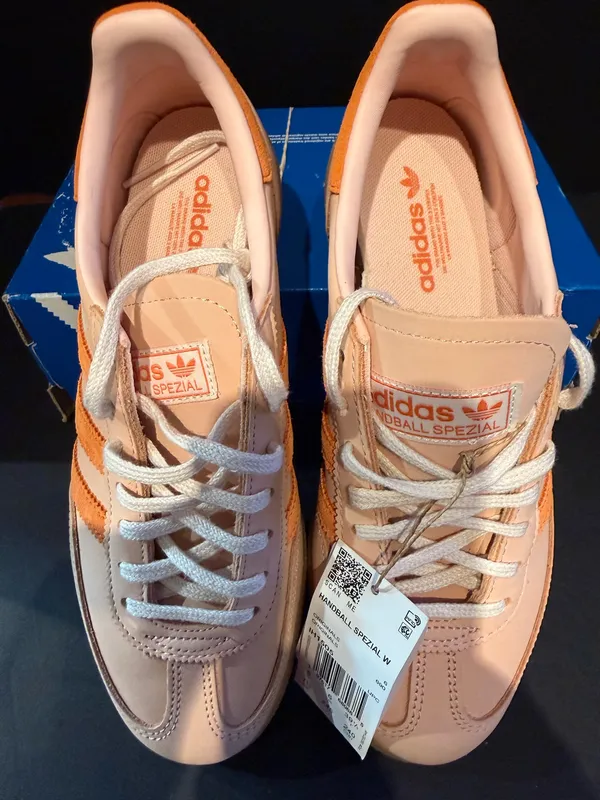 Adidas Handball Spezial size 7.5M/8.5W - Image 5