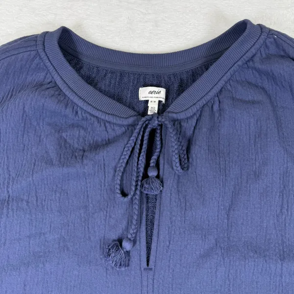 Aerie Blue Textured Boho Tassel Tie Split Neck Puff Sleeve Top Size‎ Medium - Image 2