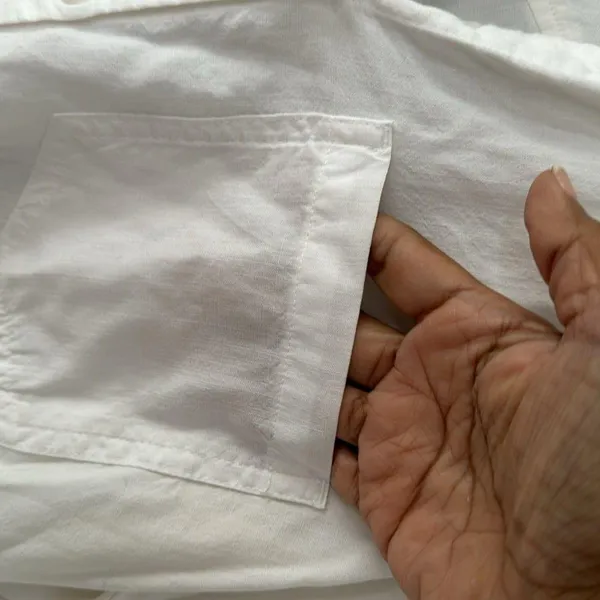 Cloth & Stone Tencel Button Down Shirt Raw hem and pockets Size Small White - Image 4