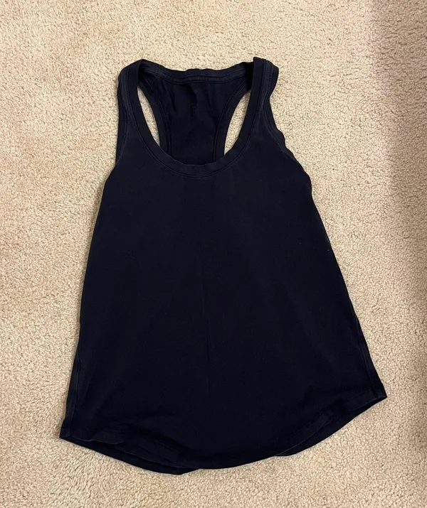 Lululemon love tank top - Image 3